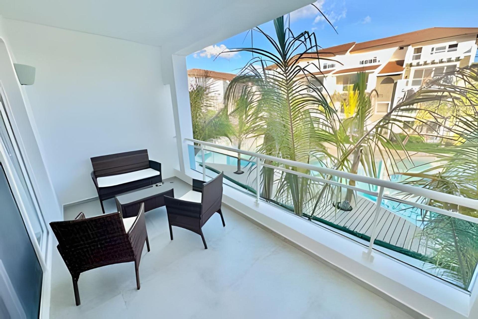 Estrella Dominicus Advantage บายาฮิเบ ภายนอก รูปภาพ